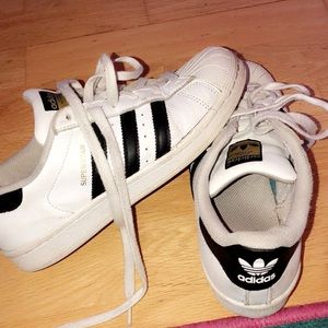 Adidas Superstars